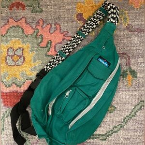 Kavu Green Women’s Sling Bag